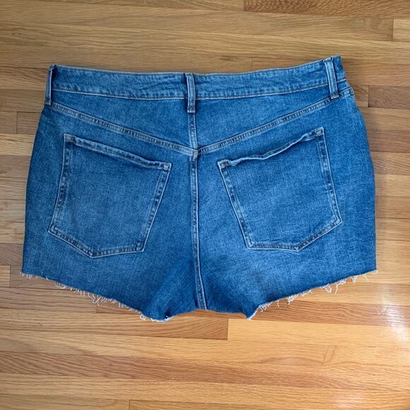 Old Navy women's plus size blue OG Straight raw hem denim jean shorts SZ 20 - Picture 6 of 6